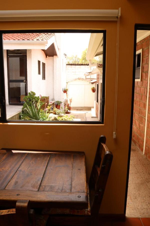 Bed and Breakfast Casatodosantos Cuenca Esterno foto