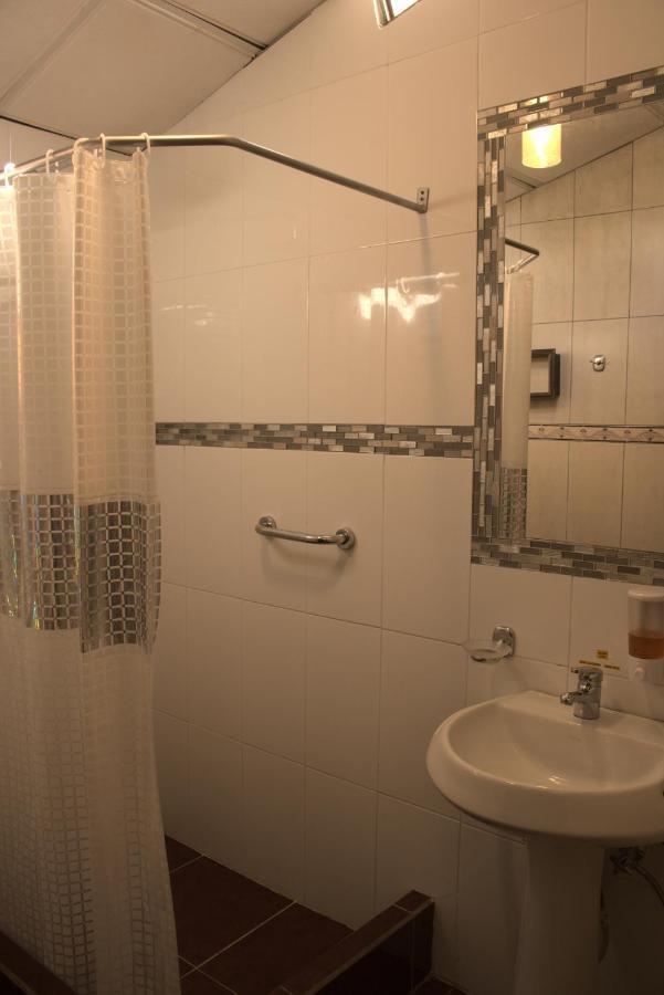 Bed and Breakfast Casatodosantos Cuenca Esterno foto