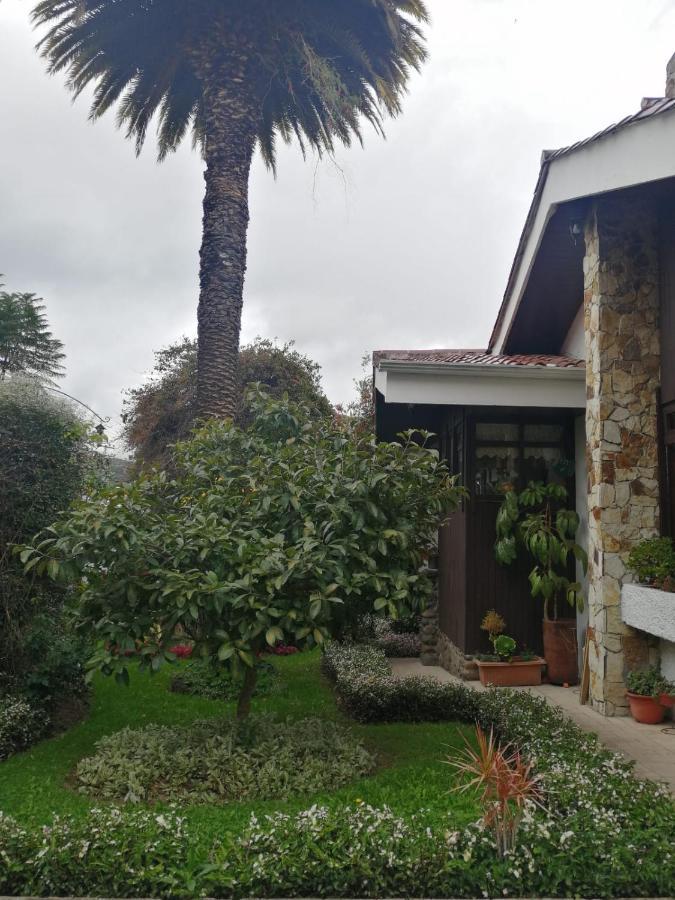 Bed and Breakfast Casatodosantos Cuenca Esterno foto