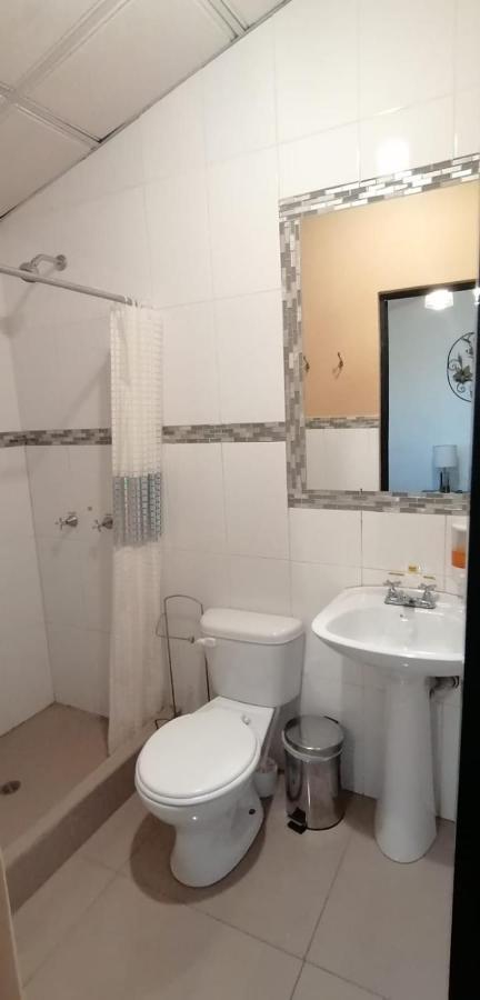 Bed and Breakfast Casatodosantos Cuenca Esterno foto