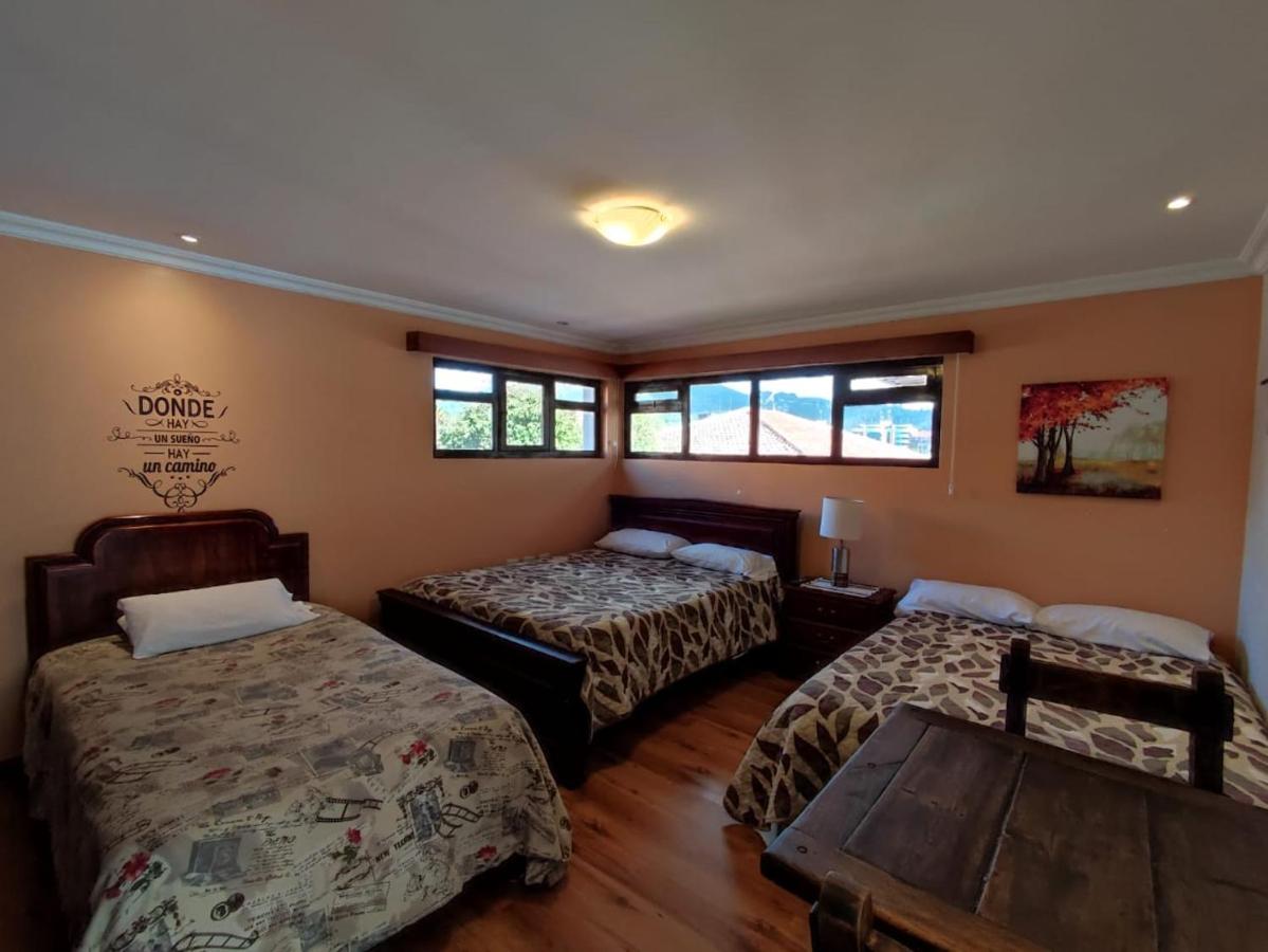 Bed and Breakfast Casatodosantos Cuenca Esterno foto
